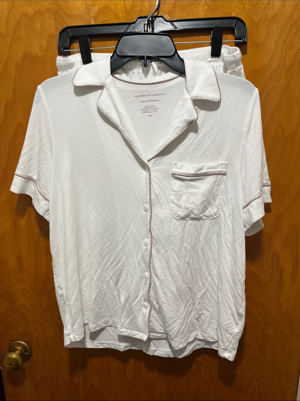 cupcakes & cashmere White Pajama Set